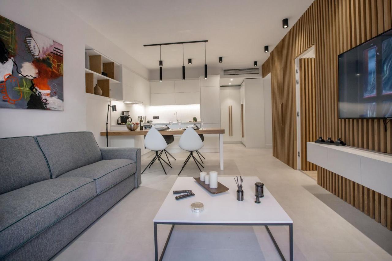 Acropolis Golden Suites By Ghh เอเธนส์ ภายนอก รูปภาพ
