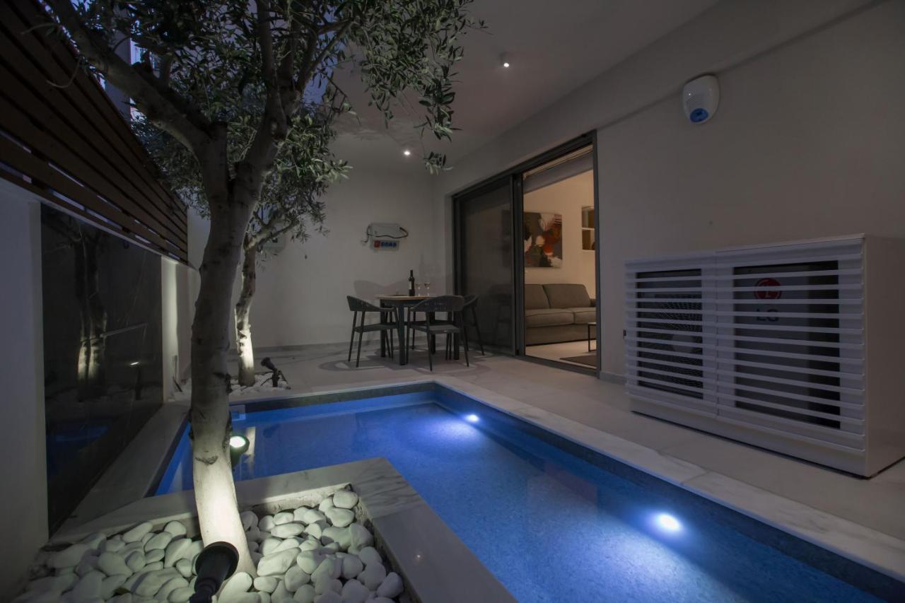 Acropolis Golden Suites By Ghh เอเธนส์ ภายนอก รูปภาพ