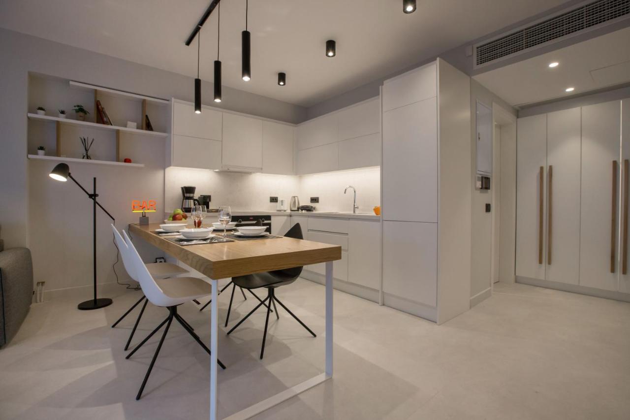 Acropolis Golden Suites By Ghh เอเธนส์ ภายนอก รูปภาพ