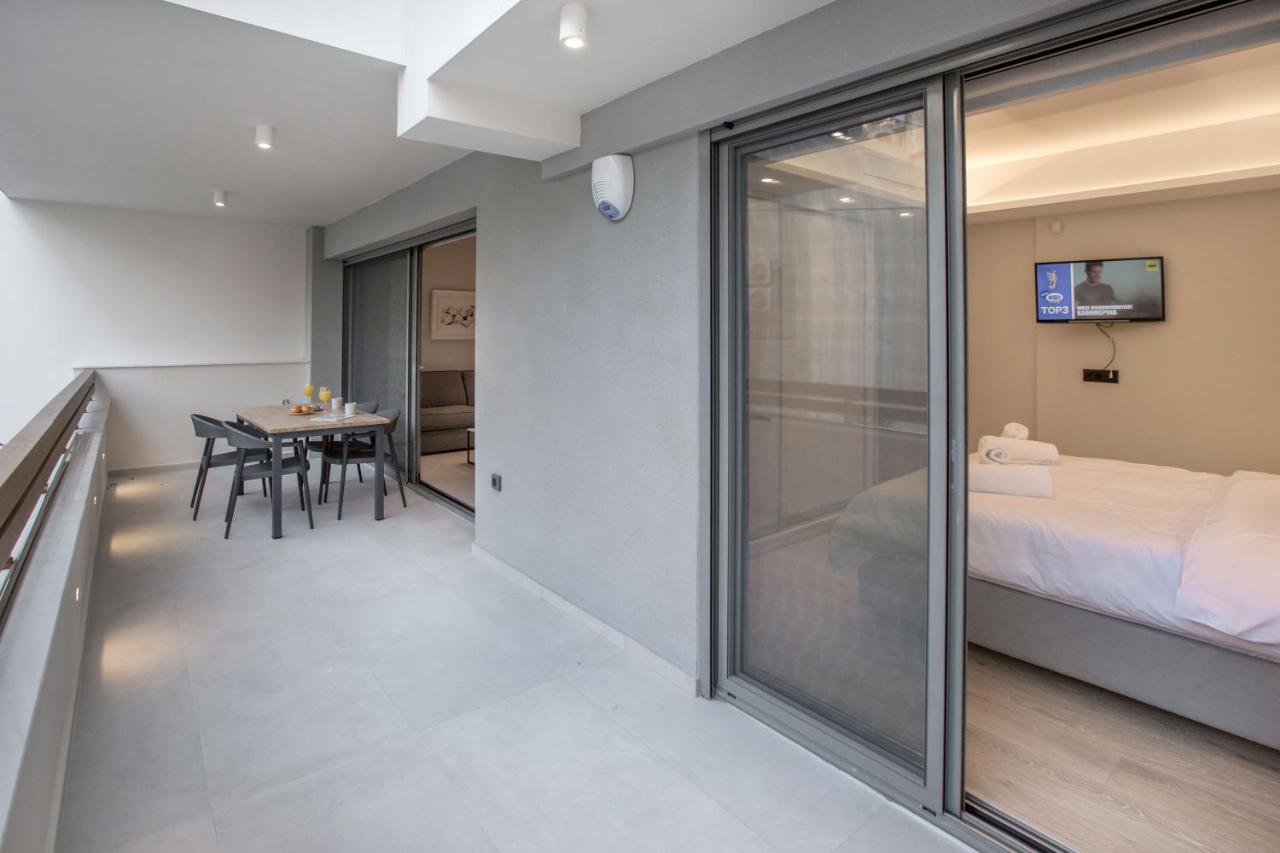 Acropolis Golden Suites By Ghh เอเธนส์ ภายนอก รูปภาพ