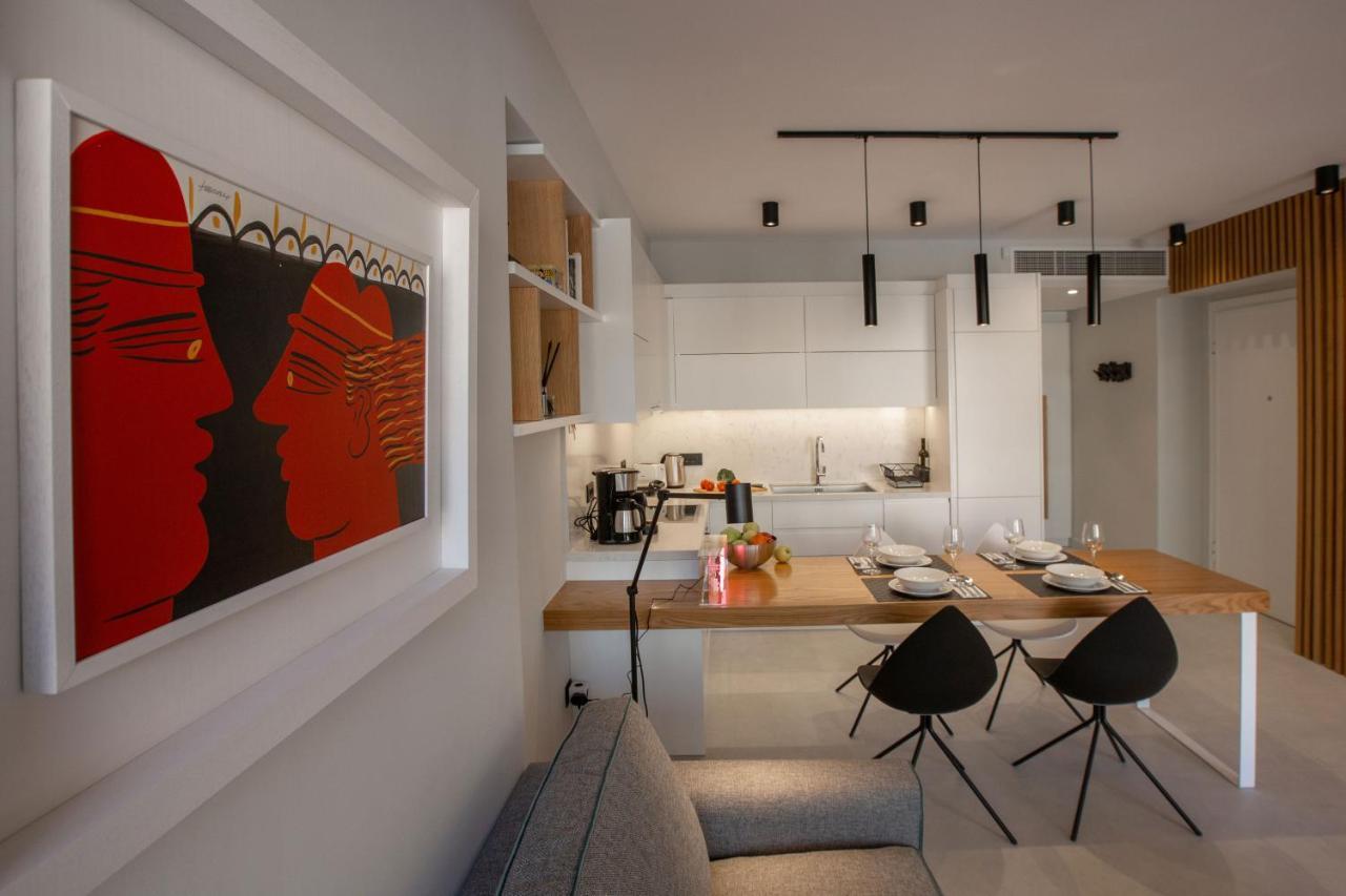 Acropolis Golden Suites By Ghh เอเธนส์ ภายนอก รูปภาพ