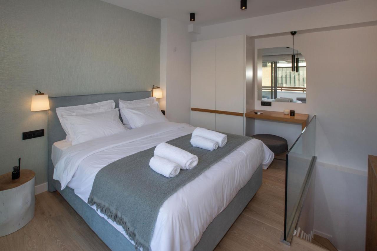 Acropolis Golden Suites By Ghh เอเธนส์ ภายนอก รูปภาพ